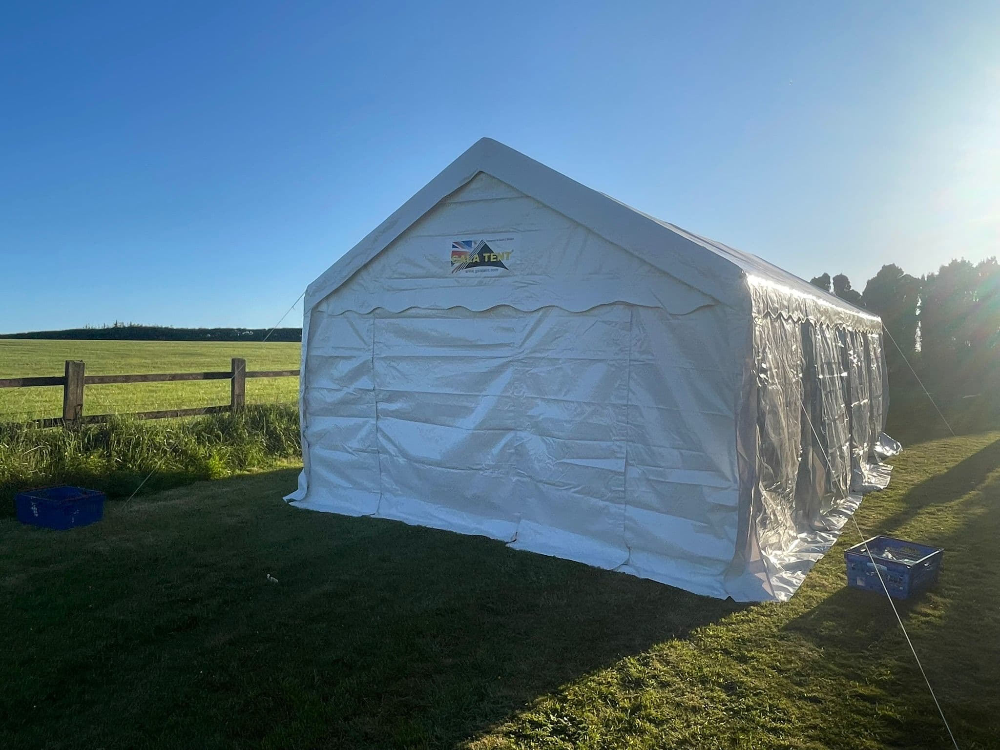 pitcure of the outside of a marquee